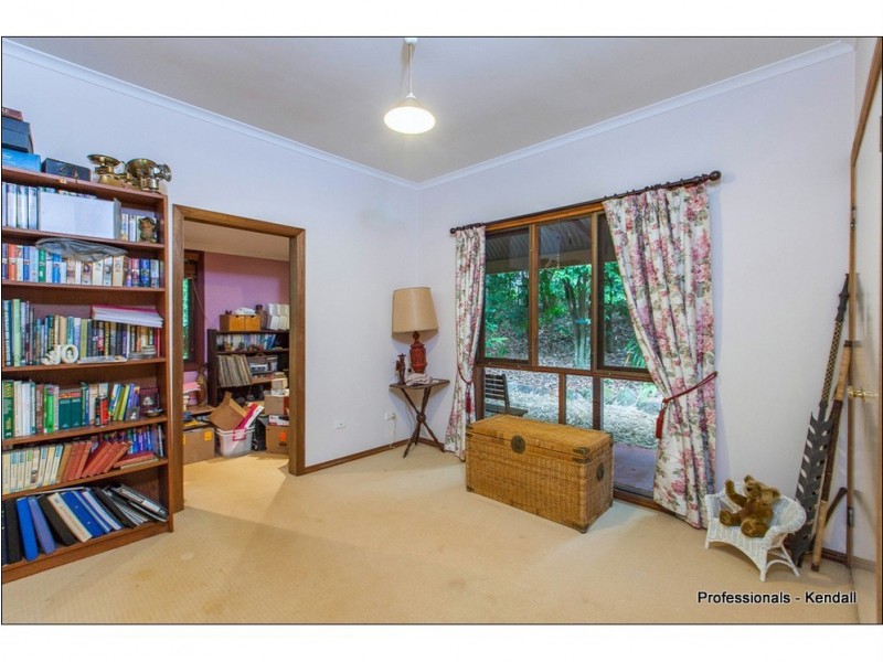 20 Bateke Road, Tamborine Mountain QLD 4272