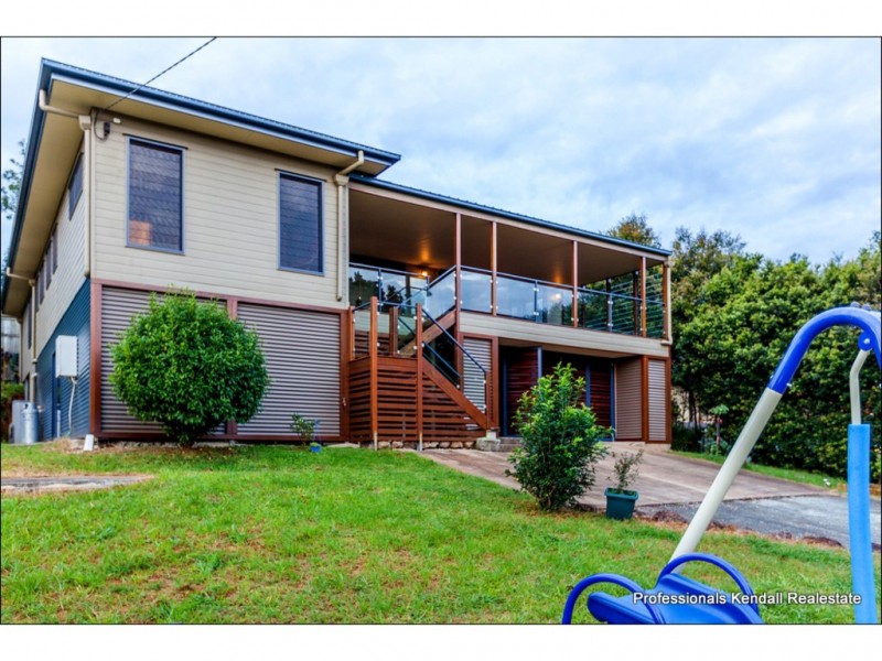 68 Pacific Parade, Tamborine Mountain QLD 4272