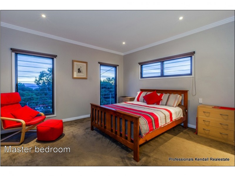 68 Pacific Parade, Tamborine Mountain QLD 4272