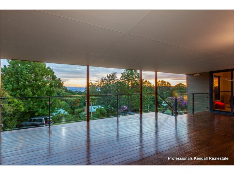 68 Pacific Parade, Tamborine Mountain QLD 4272