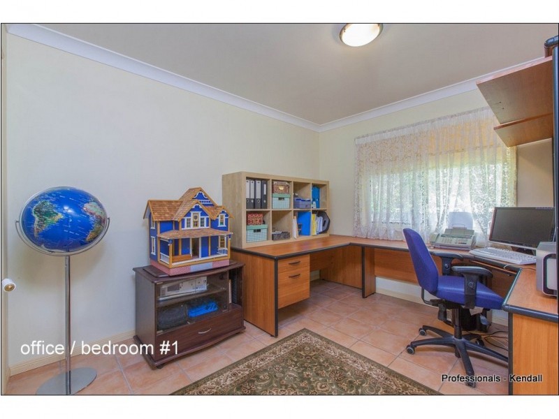 16 North Street, Tamborine Mountain QLD 4272