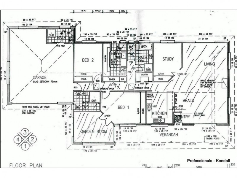 16 North Street, Tamborine Mountain QLD 4272