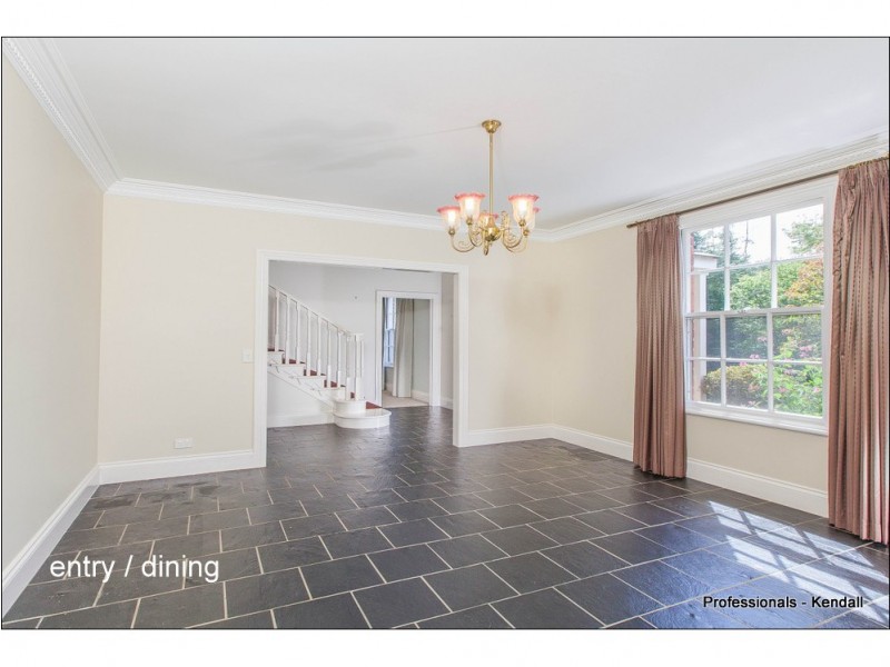 90 Main Western Road, Tamborine Mountain QLD 4272