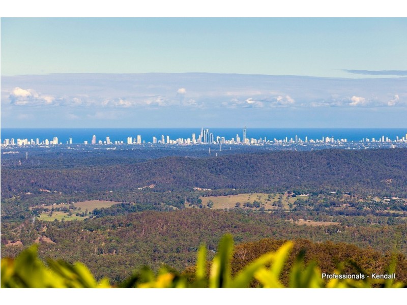 3 / 163 Curtis Road, Tamborine Mountain QLD 4272