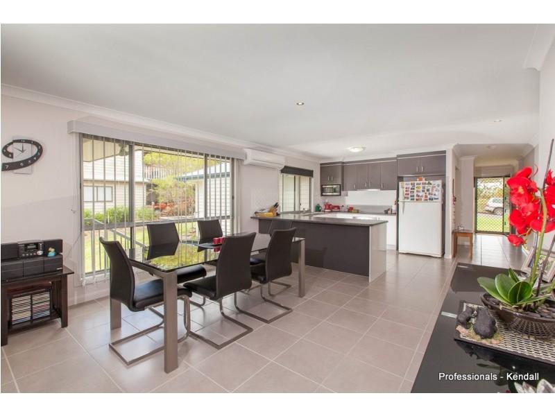 7 Erebus Court, Eagle Heights QLD 4271