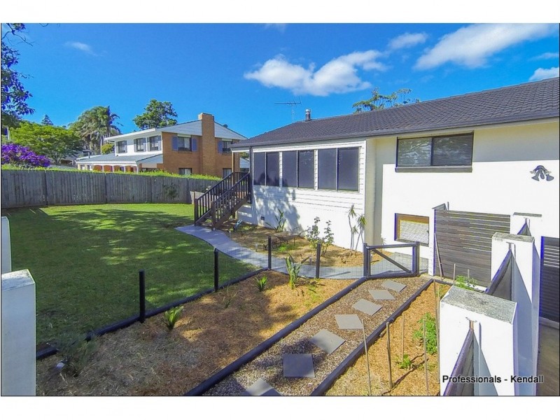 185 Macdonnell Rd, Tamborine Mountain QLD 4272