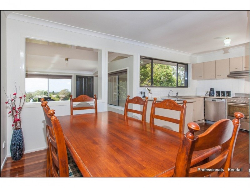 185 Macdonnell Rd, Tamborine Mountain QLD 4272