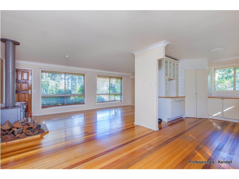 62 Kinabalu, Tamborine Mountain QLD 4272