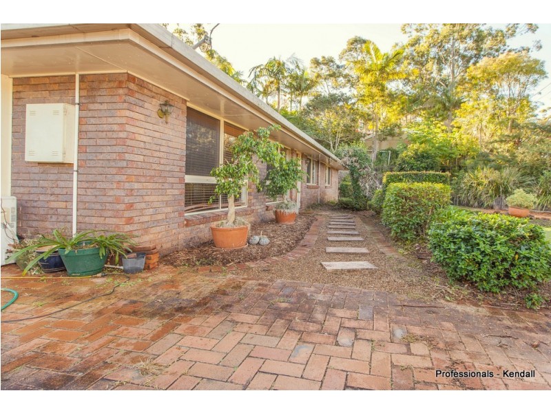 62 Kinabalu, Tamborine Mountain QLD 4272