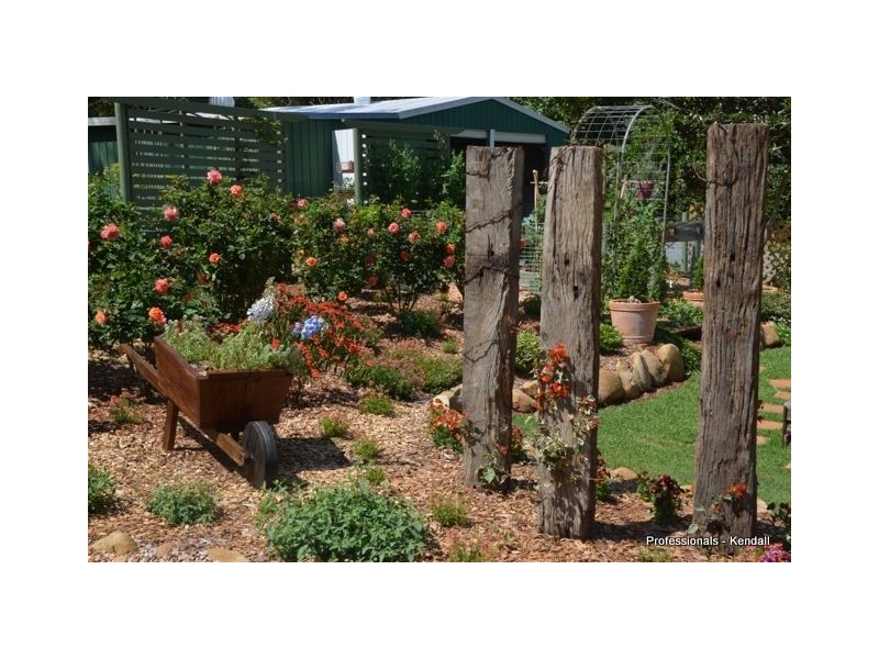 109 Sierra Drive, Tamborine Mountain QLD 4272