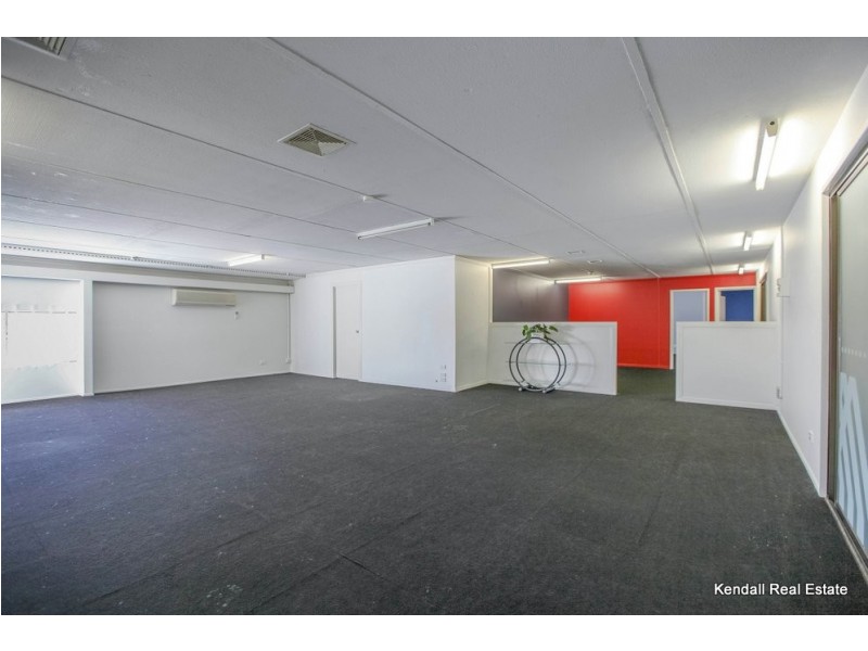 unit 1B / 131 Old Pacific Hwy, Oxenford QLD 4210