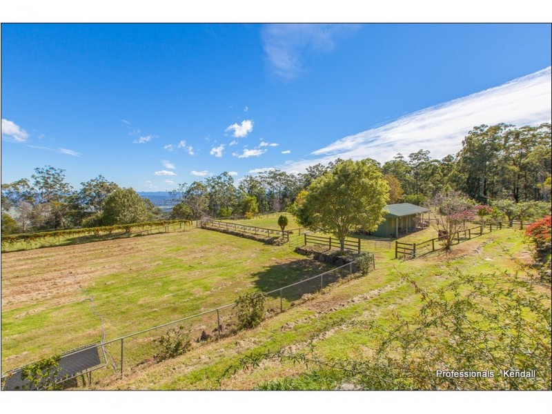 415 Main Western Road, Tamborine Mountain QLD 4272