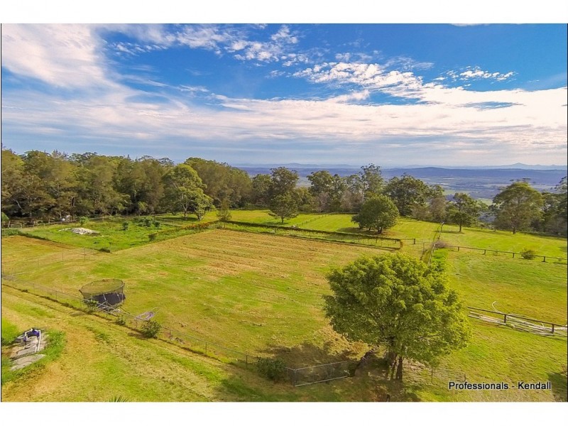 415 Main Western Road, Tamborine Mountain QLD 4272