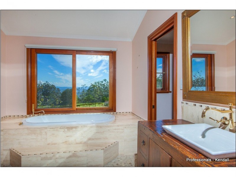 415 Main Western Road, Tamborine Mountain QLD 4272