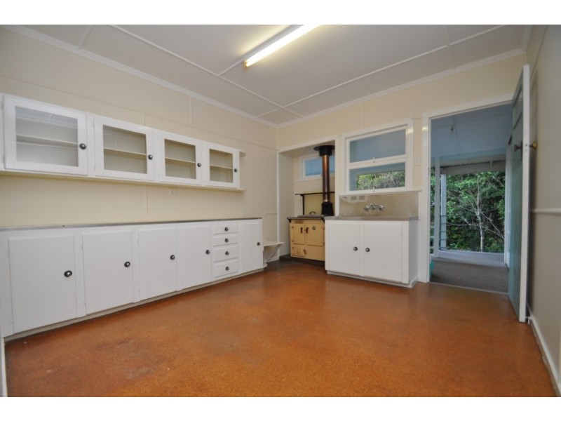 Tamborine Mountain QLD 4272