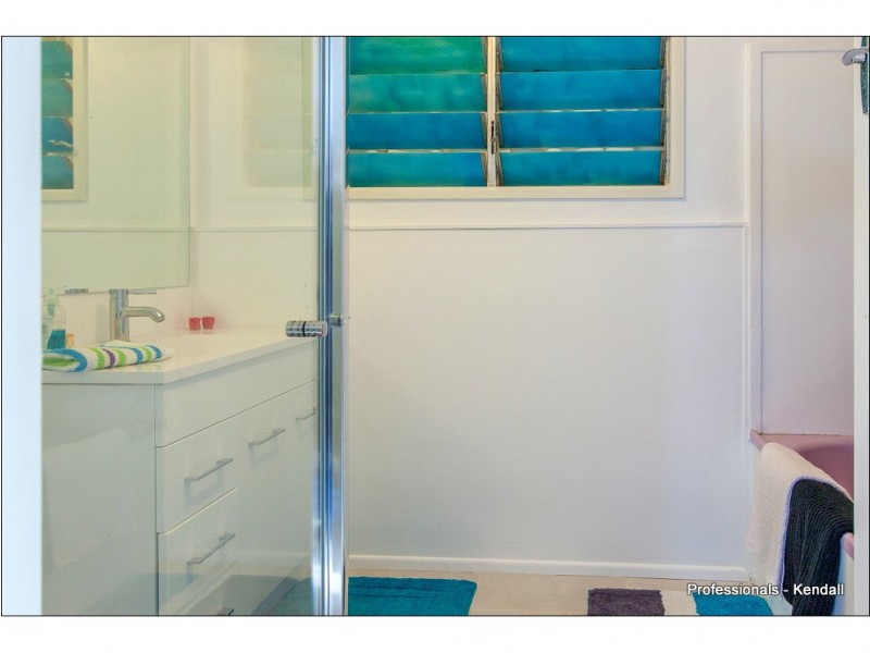 7 Moreton Bay Avenue, Tamborine Mountain QLD 4272