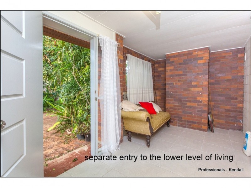 7 Moreton Bay Avenue, Tamborine Mountain QLD 4272