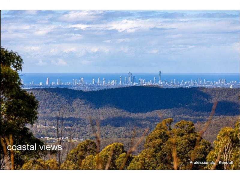 12 Sumatra Court, Tamborine Mountain QLD 4272