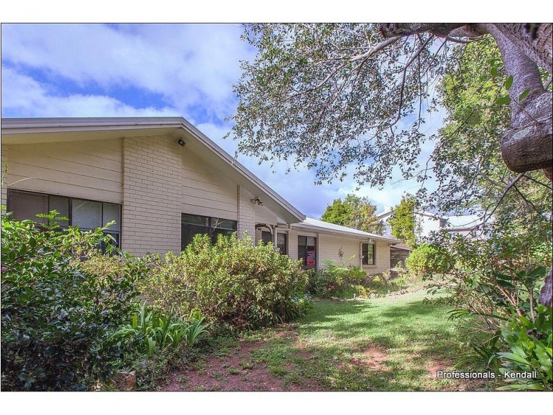 34 Bateke Road, Tamborine Mountain QLD 4272