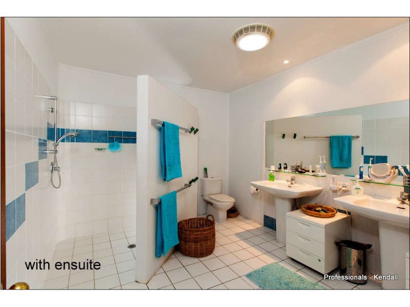 200 Wongawallan Drive, Wongawallan QLD 4210