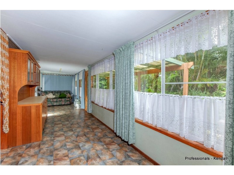 33 Siganto Street, Tamborine Mountain QLD 4272