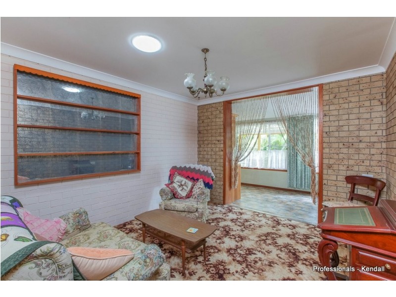 33 Siganto Street, Tamborine Mountain QLD 4272