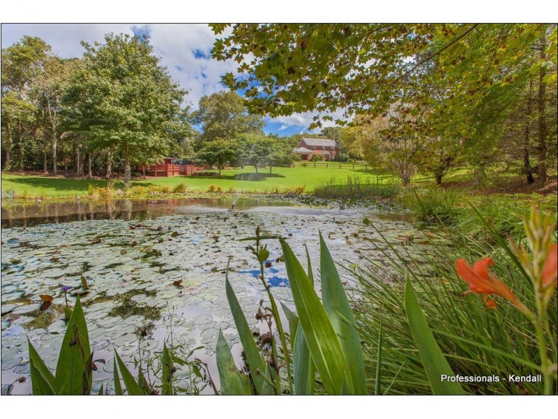 90 Main Western Road, Tamborine Mountain QLD 4272