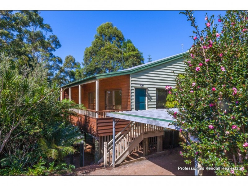 35 Magnetic Drive, Tamborine Mountain QLD 4272