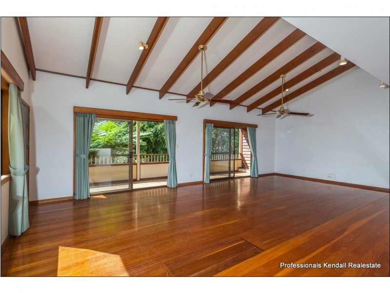 35 Magnetic Drive, Tamborine Mountain QLD 4272