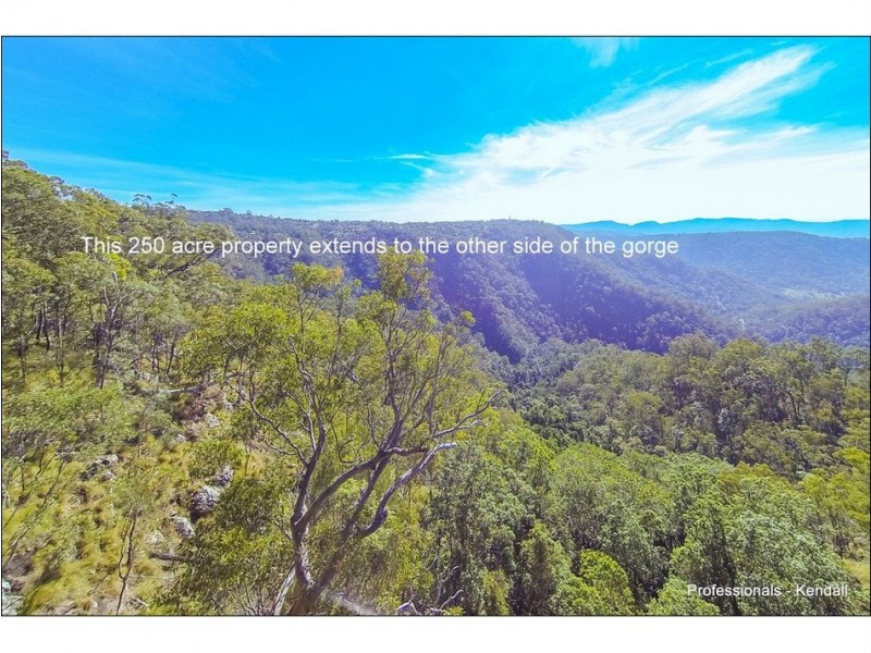 110 Wongawallan Road, Eagle Heights QLD 4271