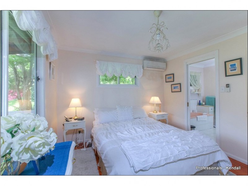 3 Ohia Ct, Tamborine Mountain QLD 4272