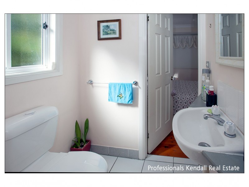 3 Ohia Ct, Tamborine Mountain QLD 4272