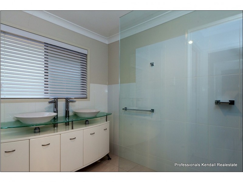 58 Lahey Rd, Tamborine Mountain QLD 4272