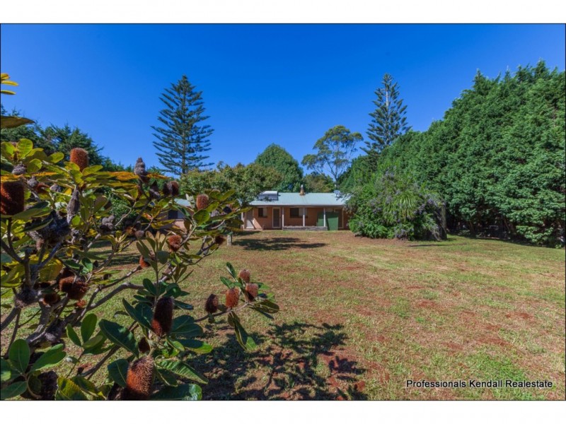 58 Lahey Rd, Tamborine Mountain QLD 4272
