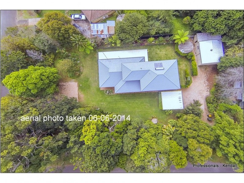 21 Freemont Drive, Tamborine Mountain QLD 4272