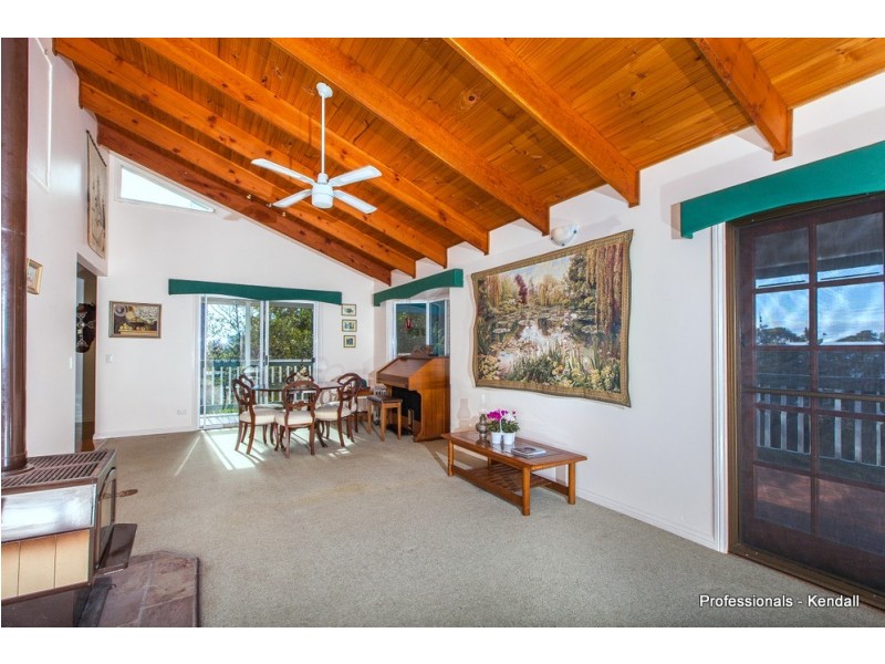 53 Landman Court, Tamborine Mountain QLD 4272