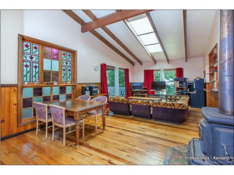 199 Beacon Road, Tamborine Mountain QLD 4272