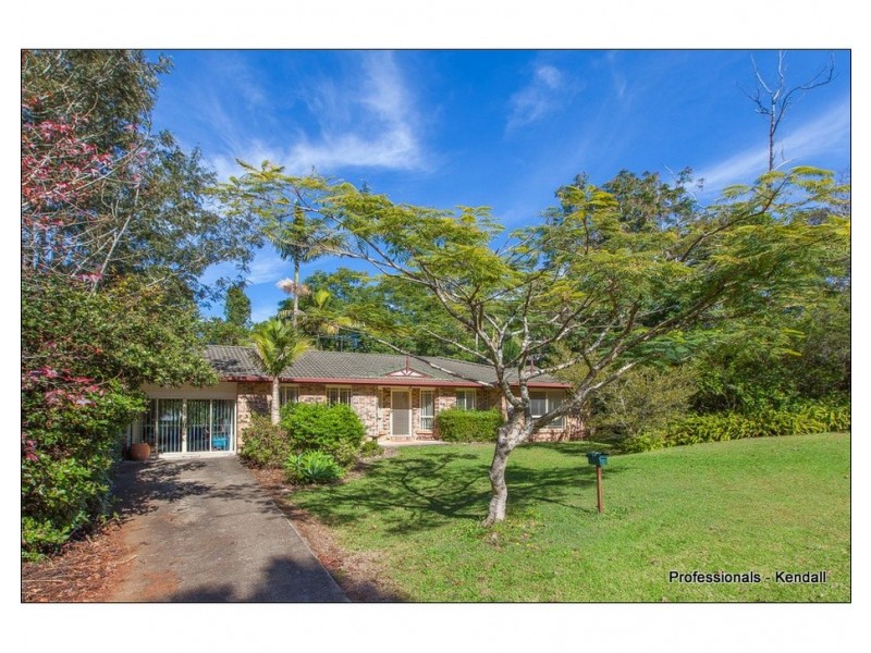 5 Mayon Court, Tamborine Mountain QLD 4272
