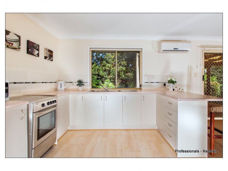 5 Mayon Court, Tamborine Mountain QLD 4272