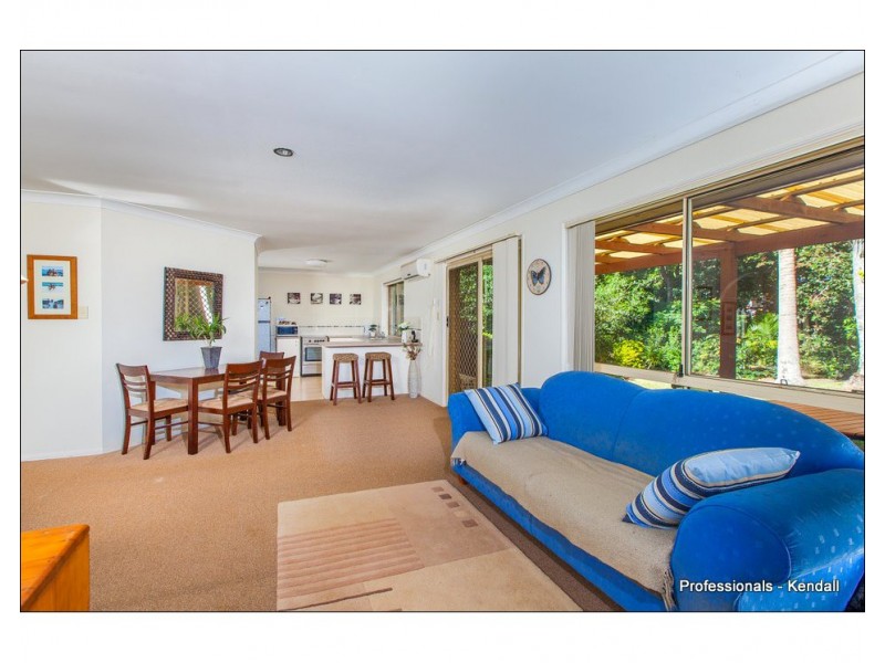 5 Mayon Court, Tamborine Mountain QLD 4272