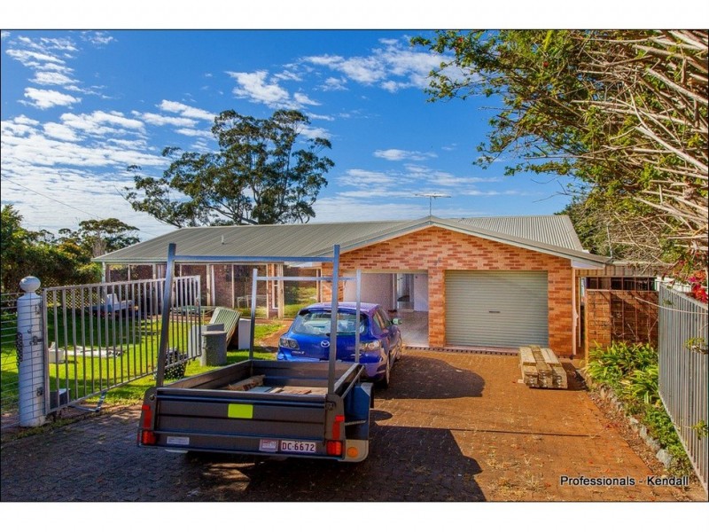 36 Paradise Drive, Eagle Heights QLD 4271