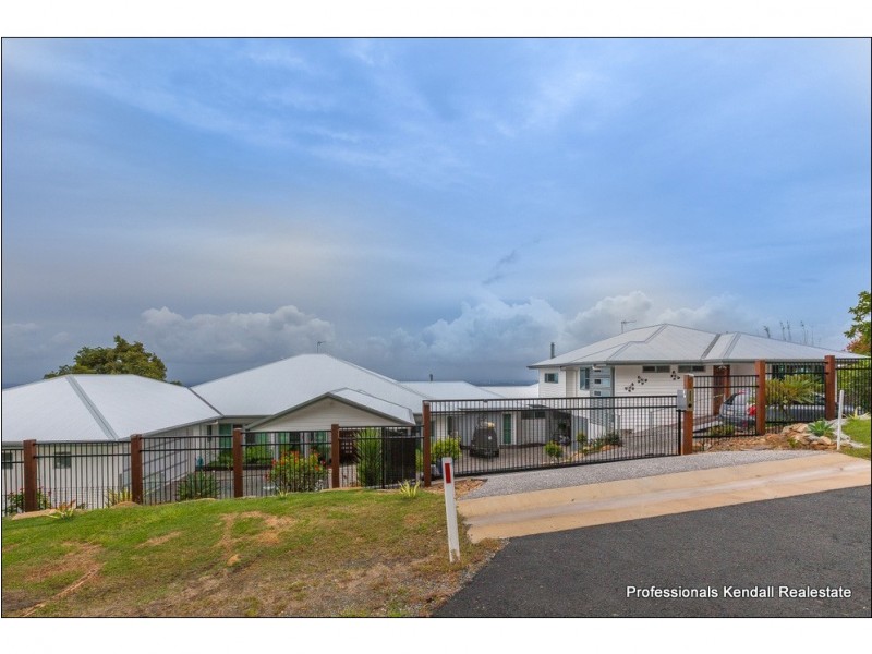247 (cottage) Guanaba Rd, Tamborine Mountain QLD 4272
