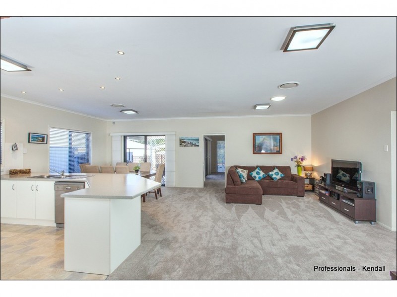 9 Tequesta Drive, Beaudesert QLD 4285