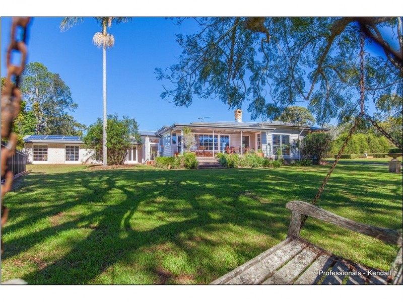 133 Eagle Heights Road, Tamborine Mountain QLD 4272