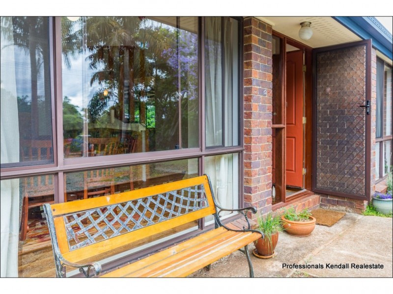 16 Sequoia Drive, North Tamborine QLD 4272