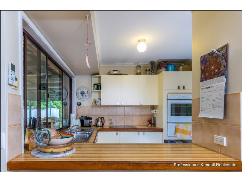 16 Sequoia Drive, North Tamborine QLD 4272