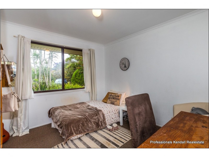 16 Sequoia Drive, North Tamborine QLD 4272