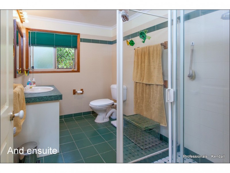67 Contour Road, Tamborine Mountain QLD 4272