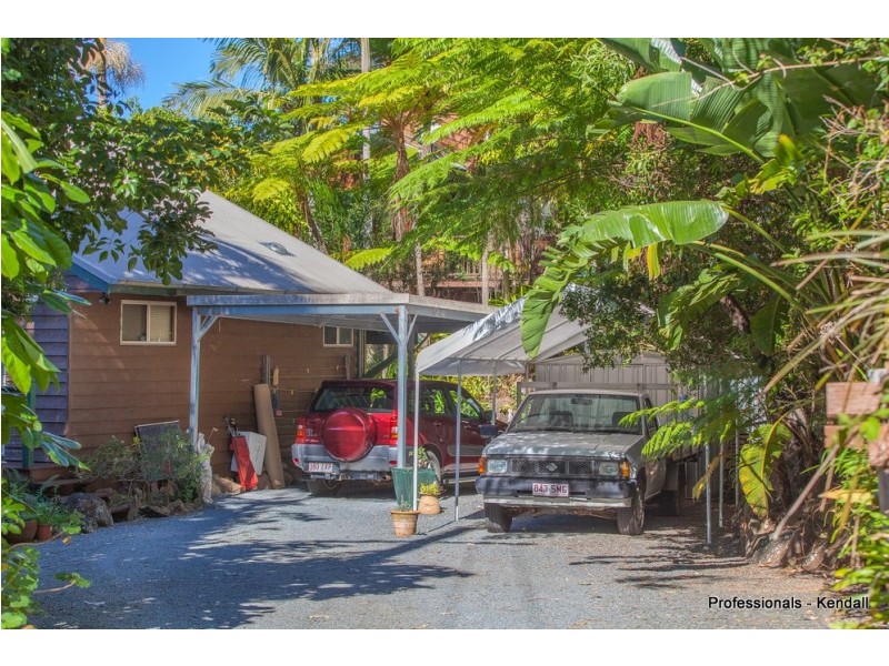 67 Contour Road, Tamborine Mountain QLD 4272