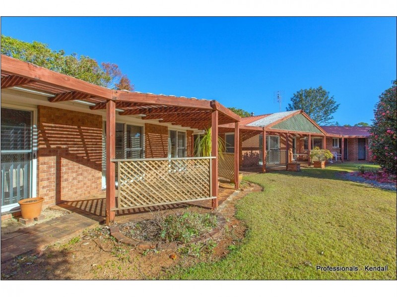 16 Biano Road, Tamborine Mountain QLD 4272